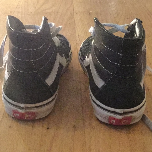 Used Kids Vans High Tops - Picture 2 of 3